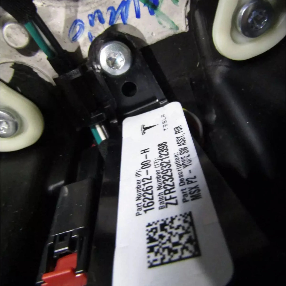 1622612-00-H Genuine Tesla Steering Yoke Wheel - Truck To Trailer