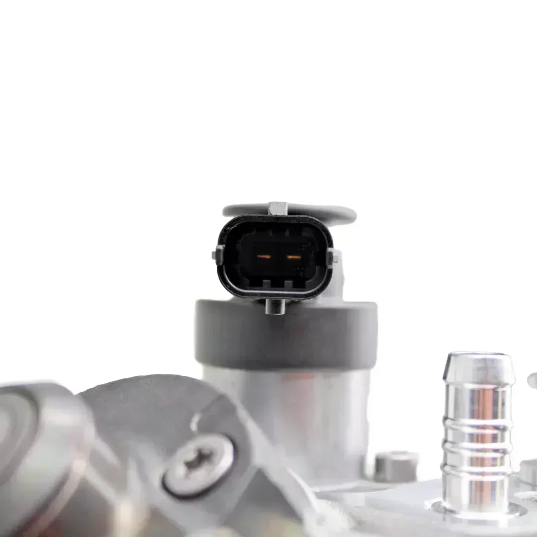 21187442 Genuine Volvo Tandem Pump - Truck To Trailer