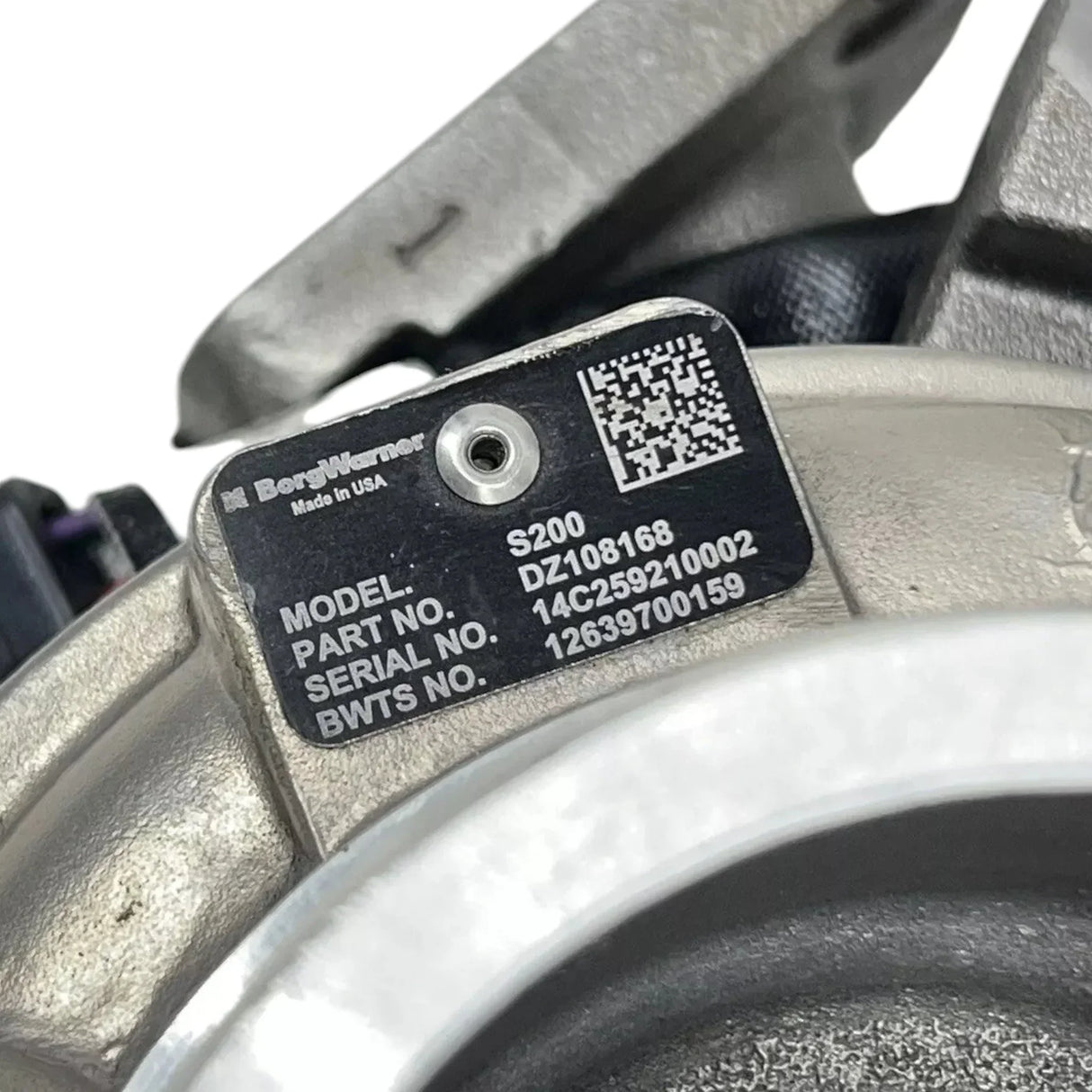 DZ108097 Genuine John Deere S200 Turbocharger With Actuator - Truck To Trailer