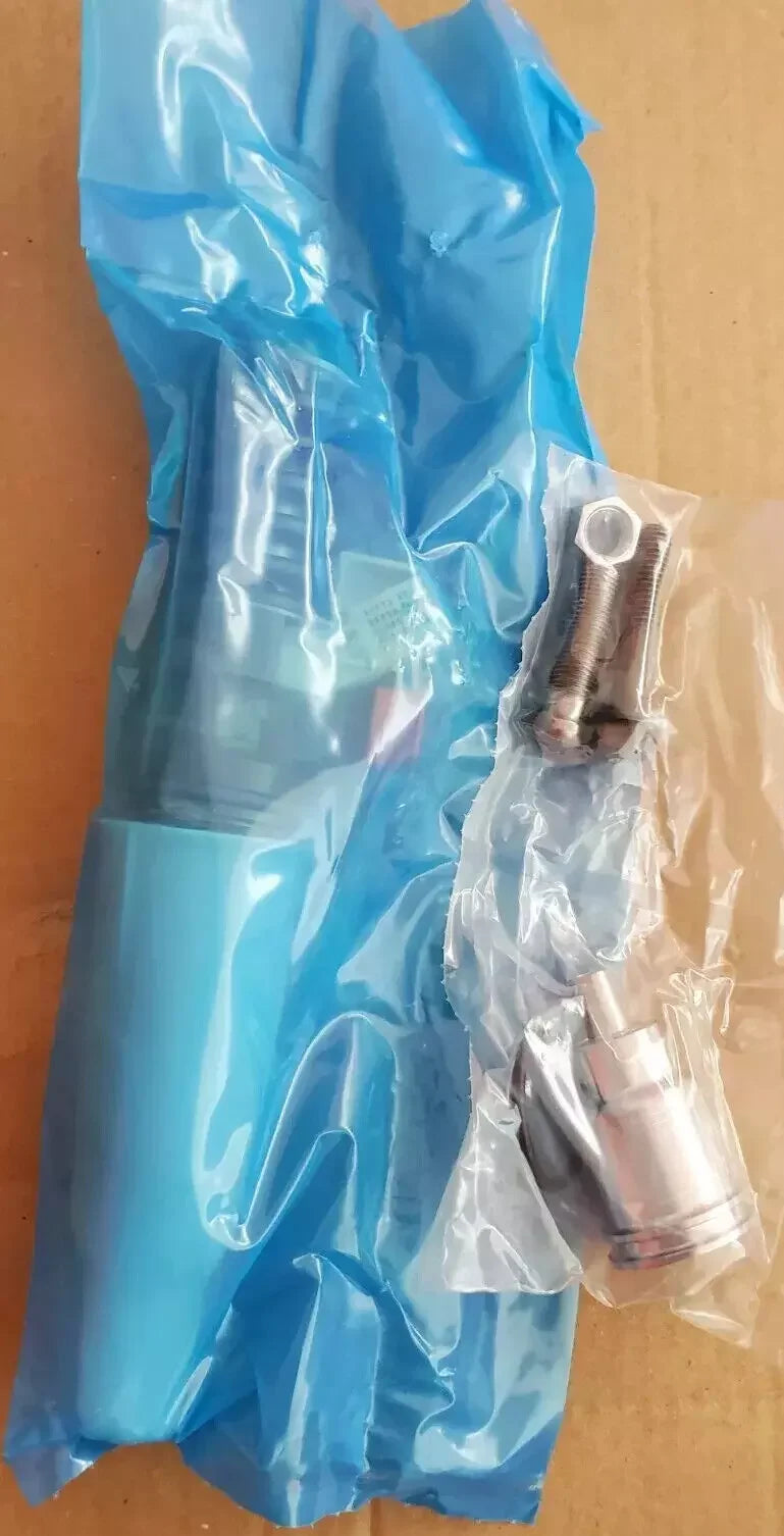 85030544 Genuine Volvo Fuel Injector - Truck To Trailer