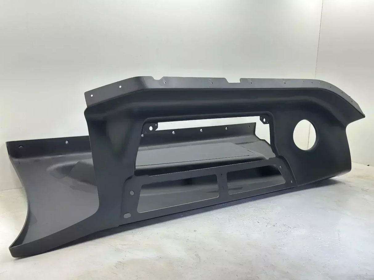 3770949C2 Genuine International Left Side Fairing Panel - Truck To Trailer