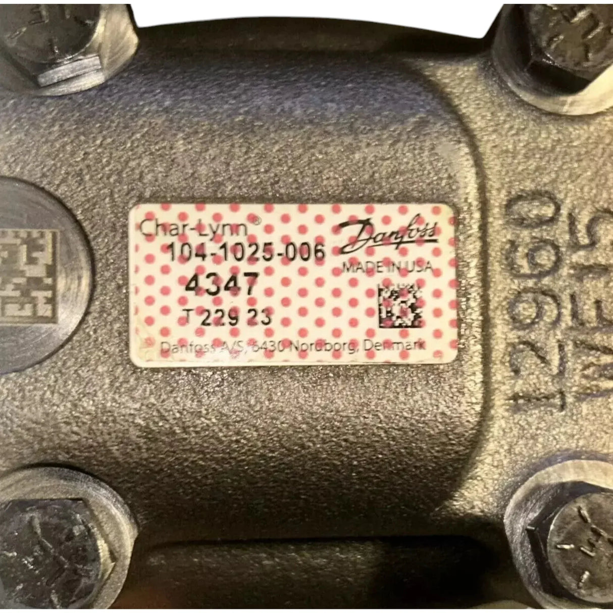 104-1025-006 Genuine Danfoss Hydraulic Motor - Truck To Trailer