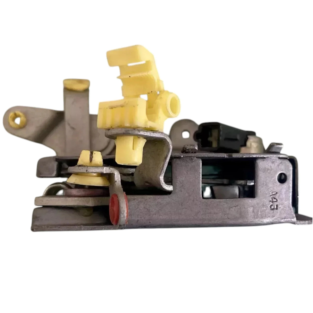 A18-60091-000 Genuine Freightliner Left Side Door Latch - Truck To Trailer