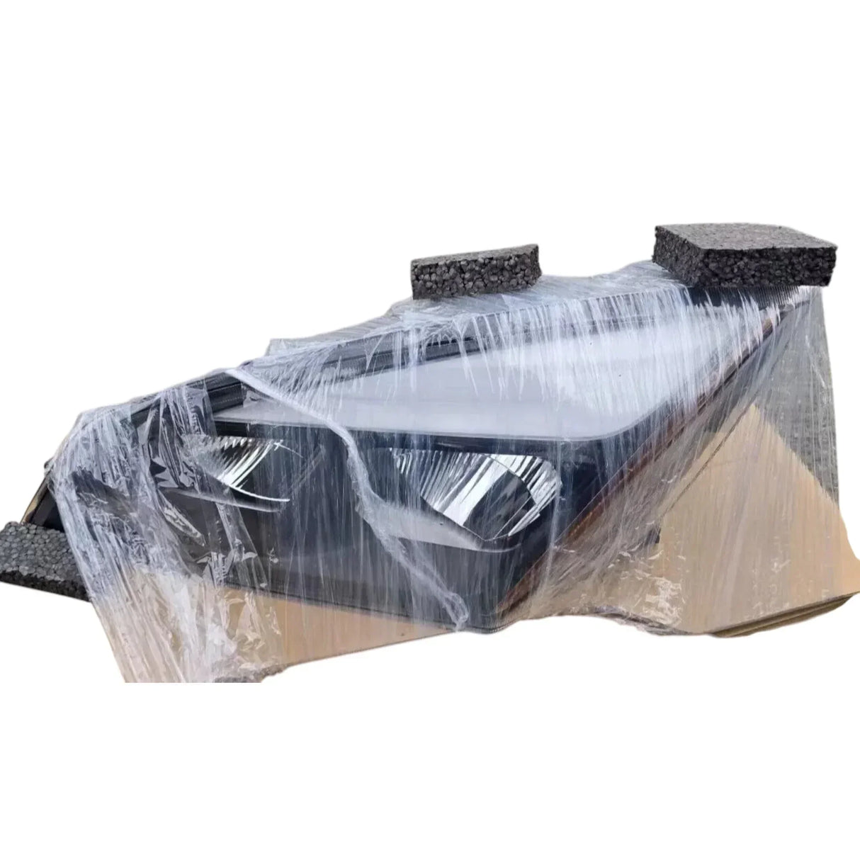 A6601405002 Genuine Freightliner Left Side Headlight - Truck To Trailer