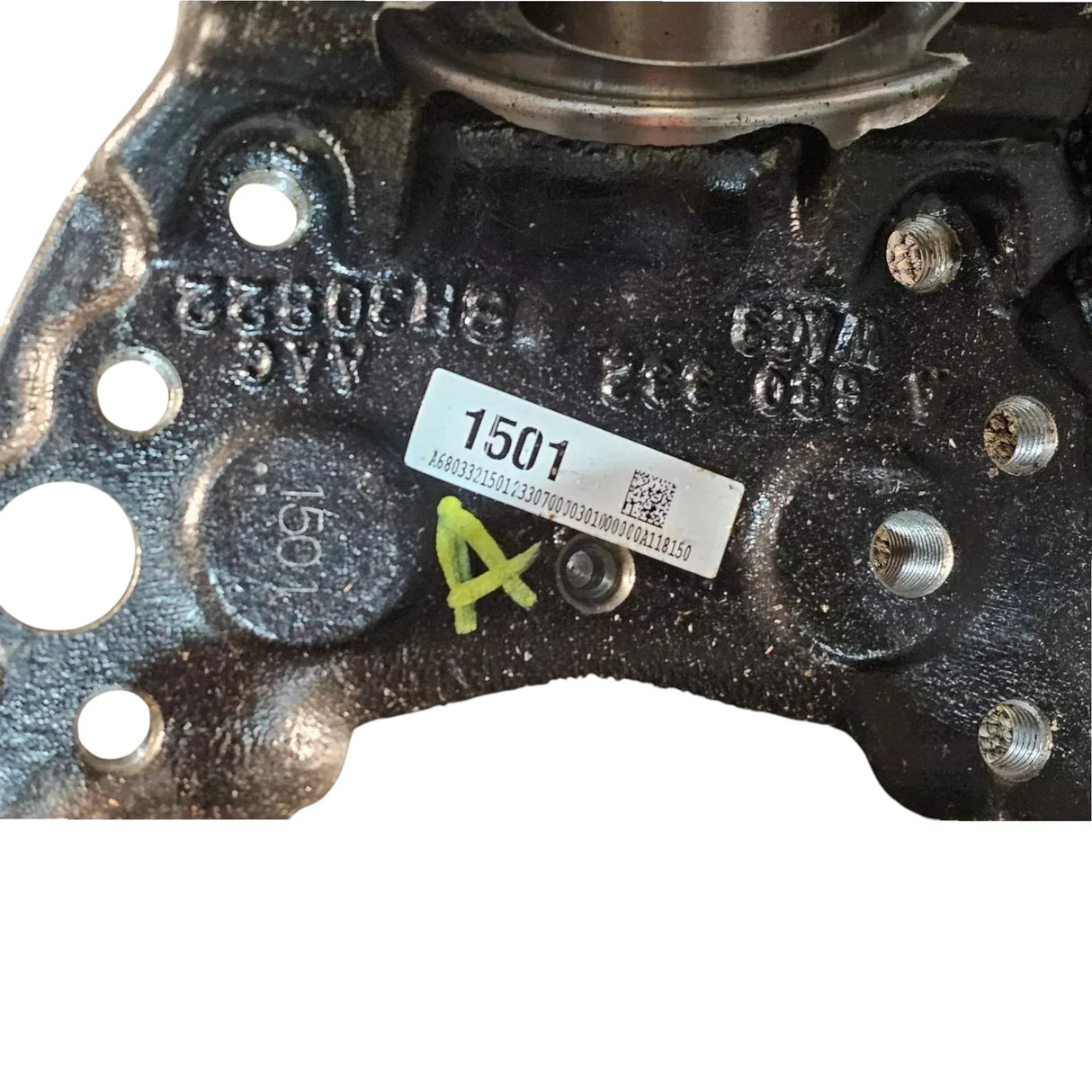 A6803321501 Genuine Dana Steering Spindle Knuckle - Truck To Trailer