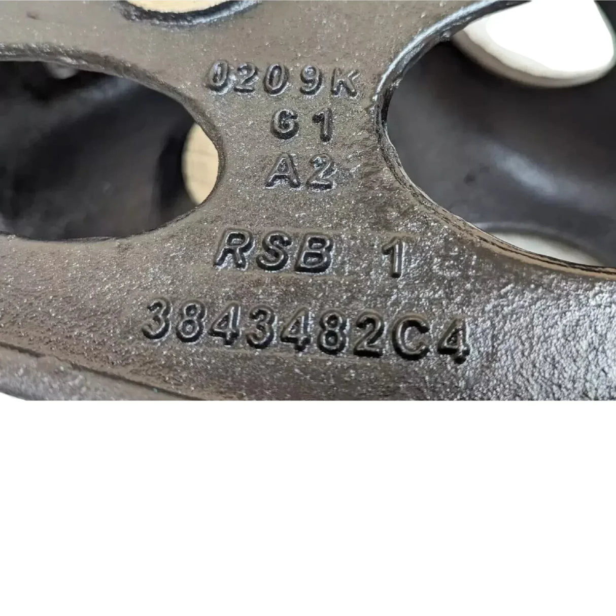 3704941C5 Genuine International Right Side Support Bracket - Truck To Trailer