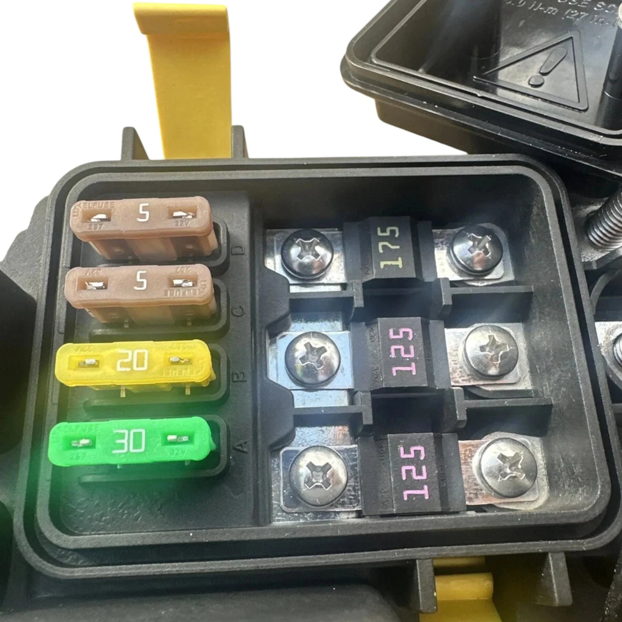 A66-03714-008 Genuine Freightliner Main Power Module - Truck To Trailer