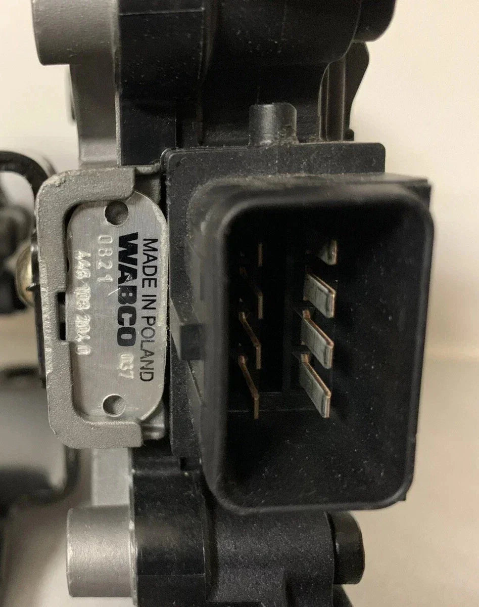 4461082040 Genuine Wabco ABS Electronic Control Unit Kit - Truck To Trailer