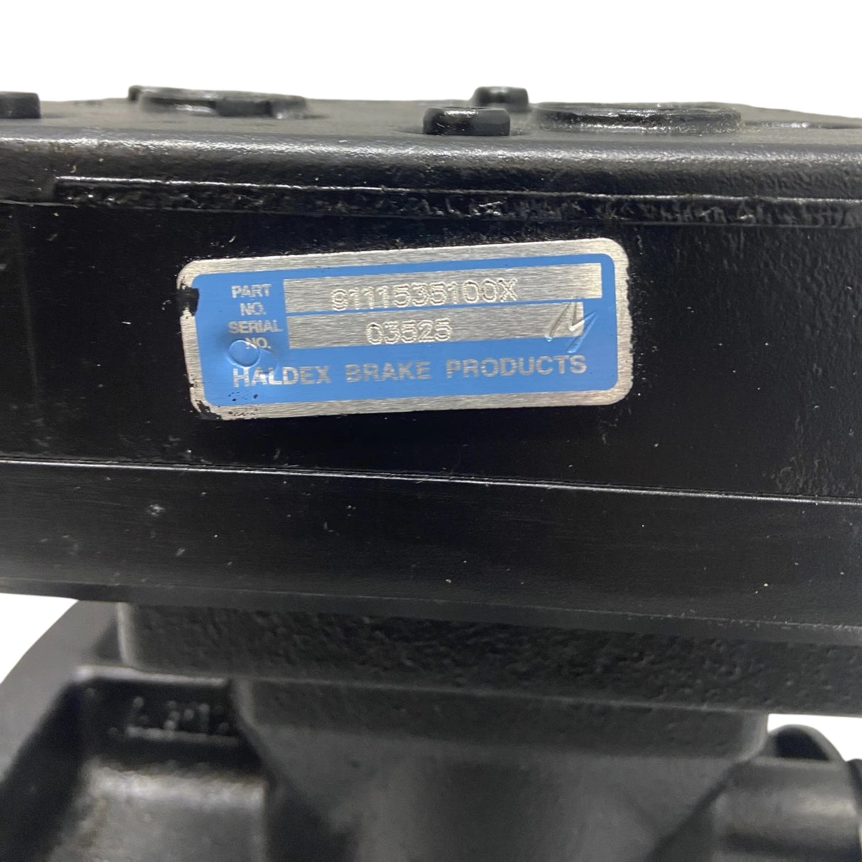 9111535100X Genuine Haldex Air Compressor