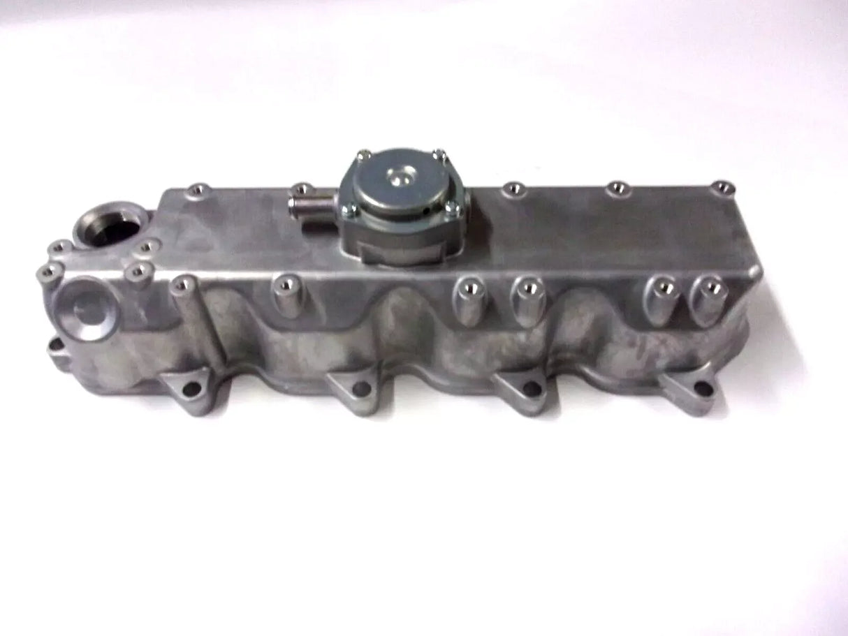 1J801-14500 Kubota Cylinder Head Cover - Truck To Trailer
