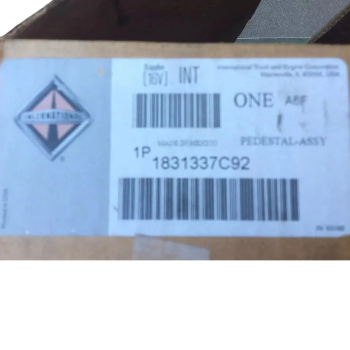 1831337C92 International Pedestal Assembly - Truck To Trailer