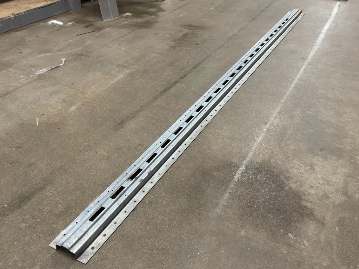 7459140 Unbranded Steel Side Post - Truck To Trailer