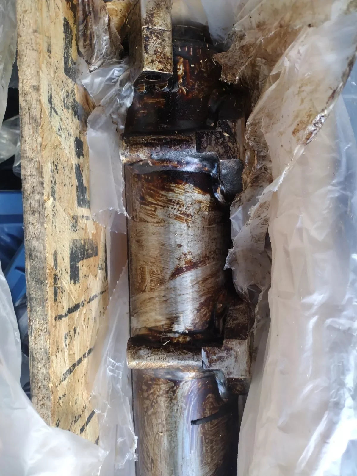 355-1265 Caterpillar Exhaust Manifold - Truck To Trailer