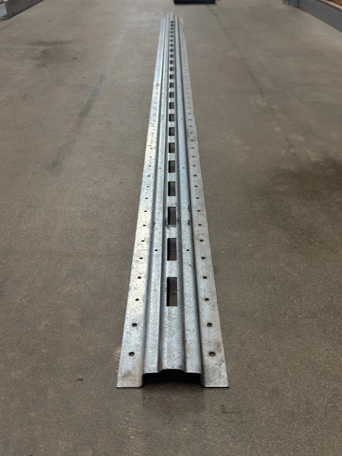 7459140 Unbranded Steel Side Post - Truck To Trailer