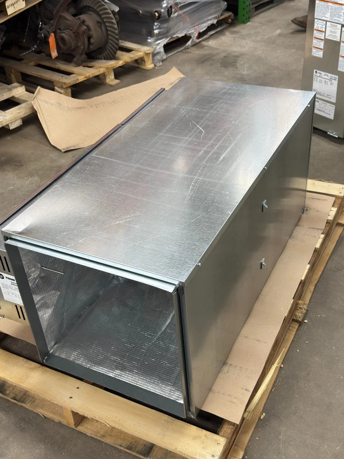 VCEF Trane Variable Volume Unit - Truck To Trailer