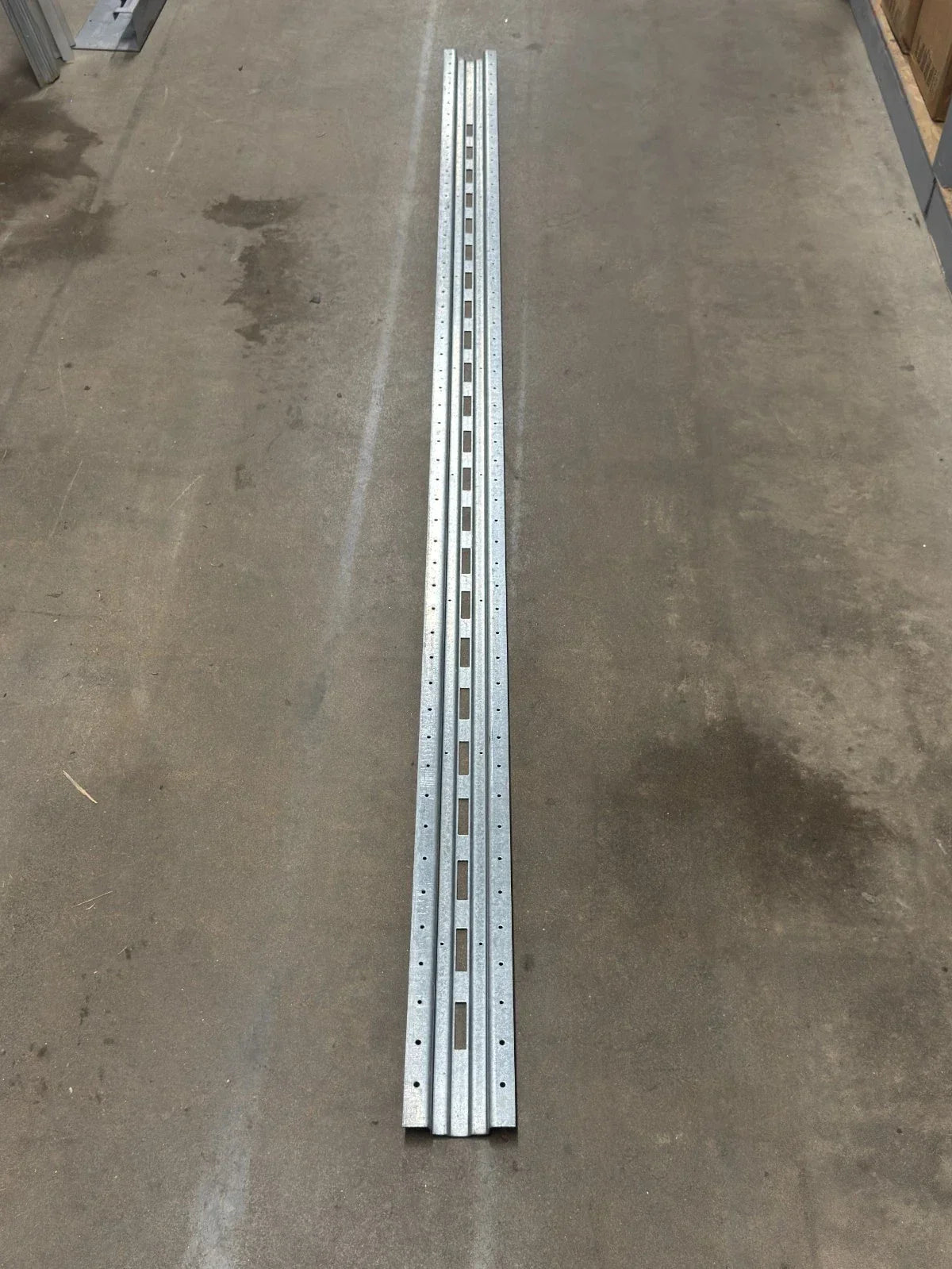 7459140 Unbranded Steel Side Post - Truck To Trailer