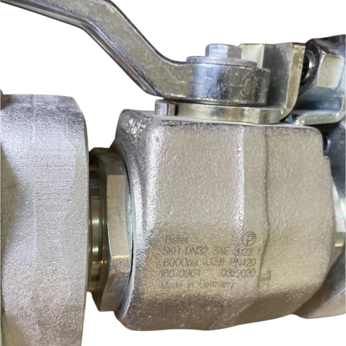 160-0964 Caterpillar Valve AS- BAL - Truck To Trailer