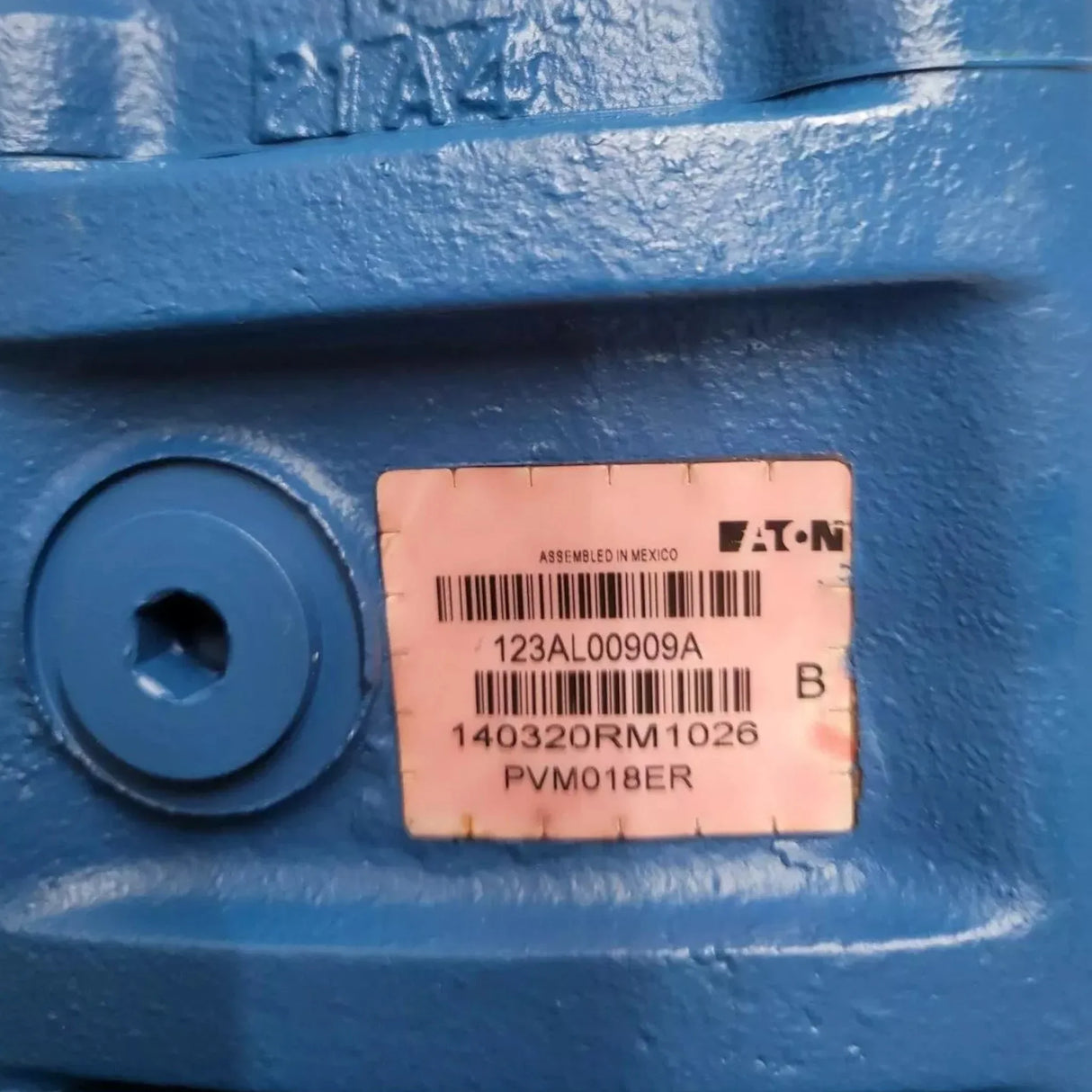123AL00909A Genuine Eaton Hydraulic Pump - Truck To Trailer