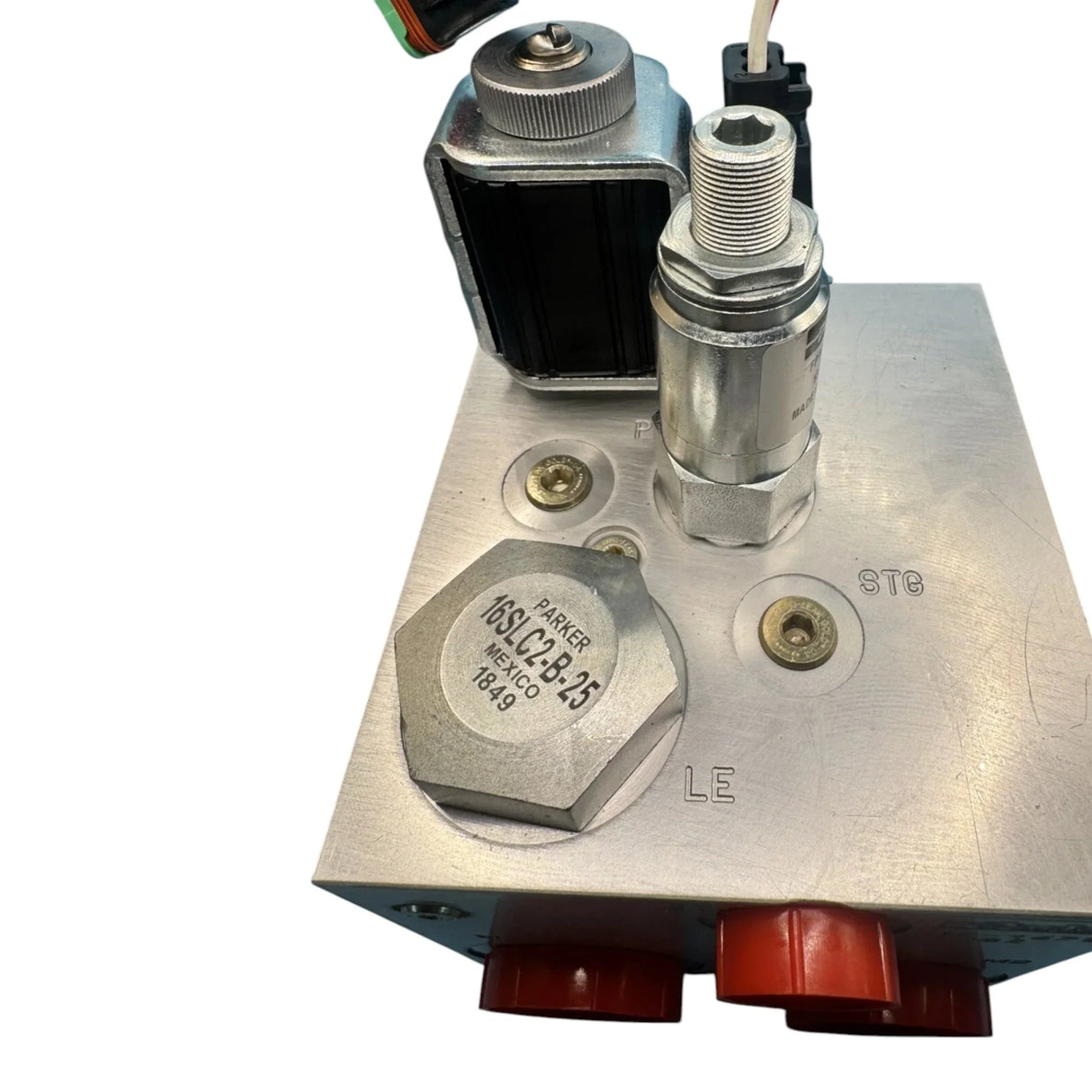 05-27618-000 Genuine Parker Hydraulic Control Manifold 12V - Truck To Trailer