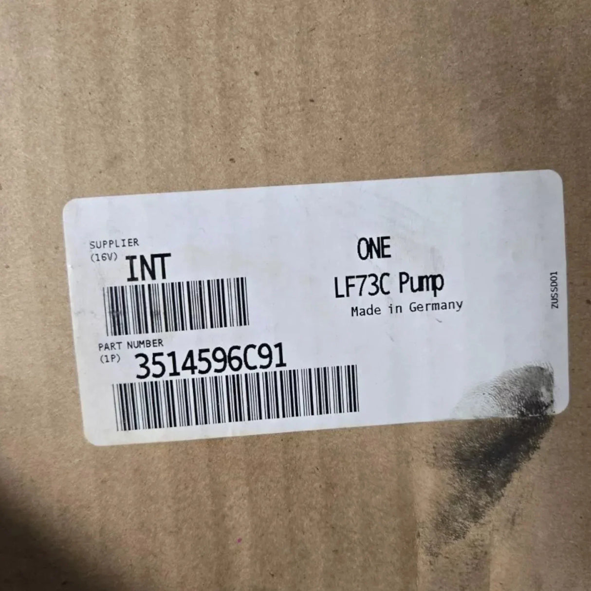 4176246C91 Genuine International Power Steering Pump - Truck To Trailer