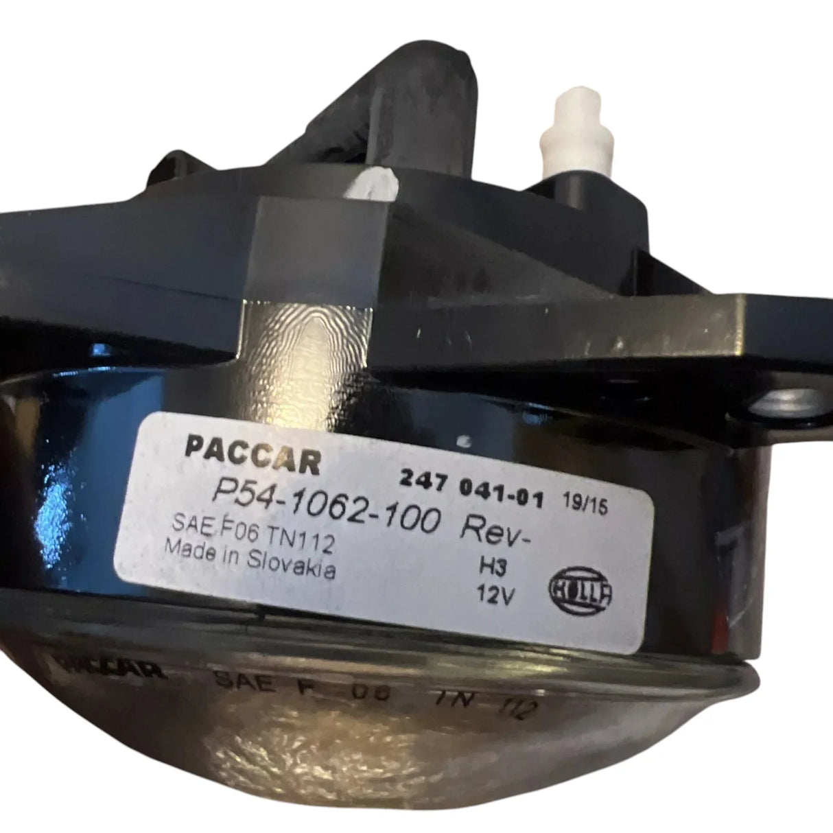 P54-1062-100 Genuine Peterbilt Fog Light - Truck To Trailer