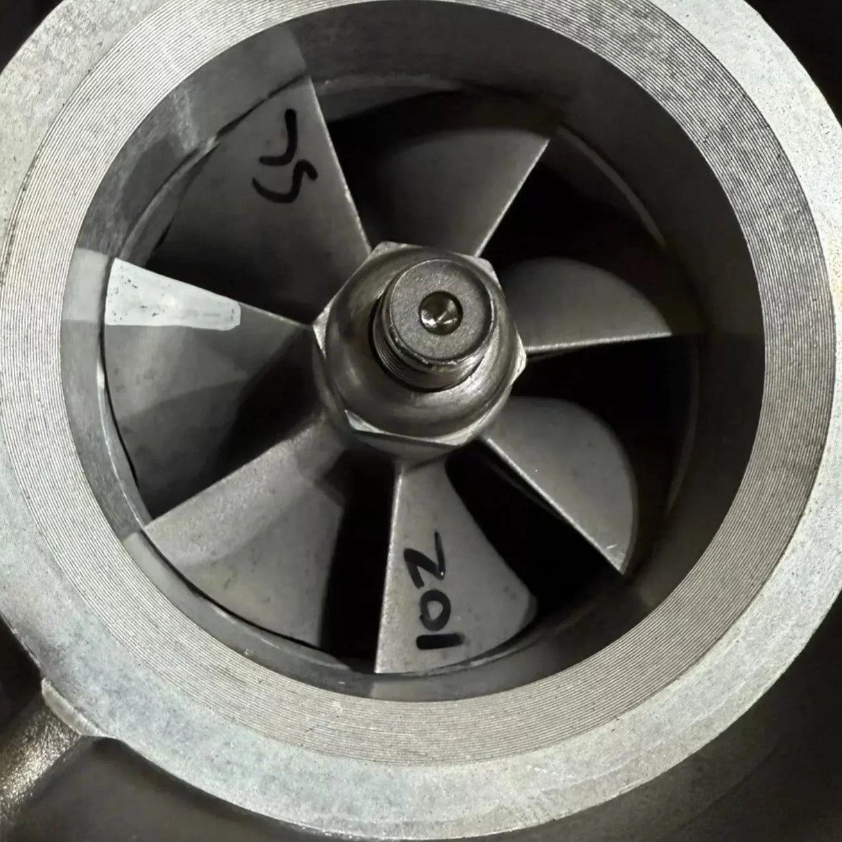 A4601400571 Genuine Detroit Diesel Turbocharger MBE4000 - Truck To Trailer