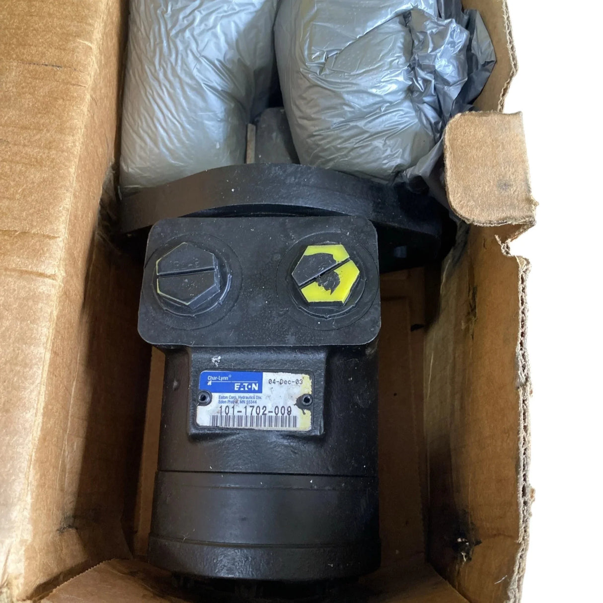 101-1702-009 Genuine Eaton Hydraulic Motor - Truck To Trailer