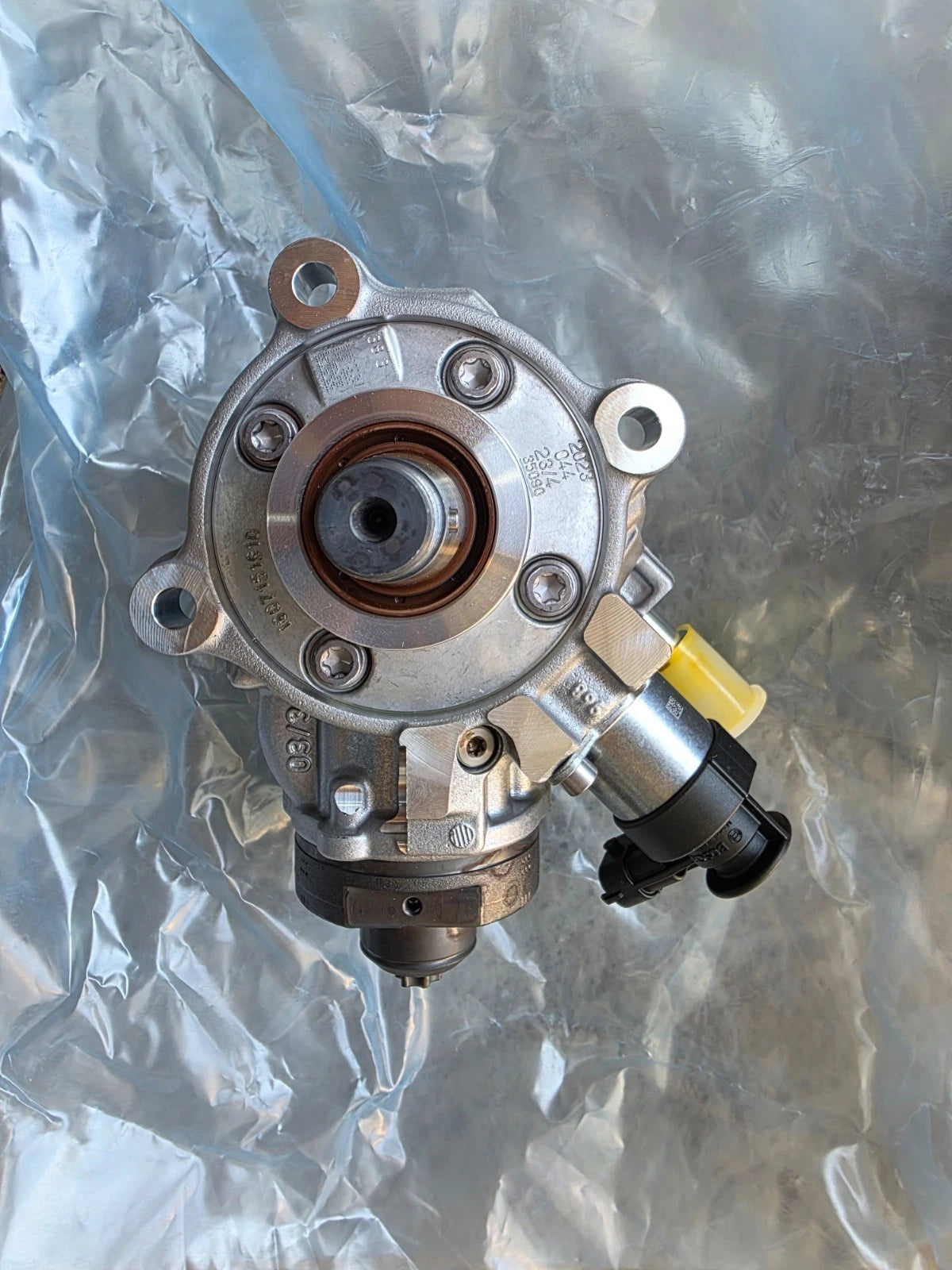 0416-3114 Genuine Deutz Engine High Pressure Fuel Pump