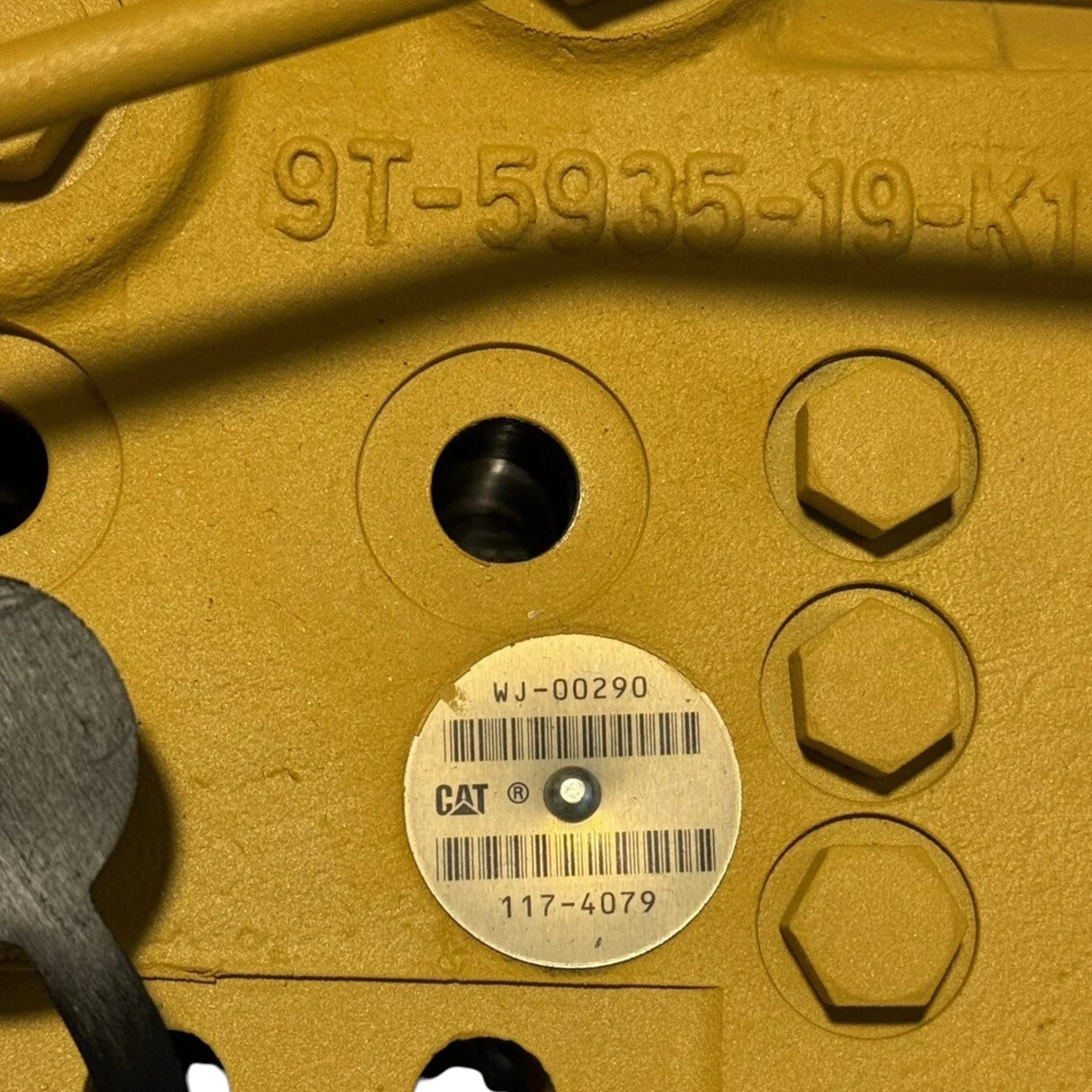 117-4079 Genuine CAT Combination Valve - Truck To Trailer