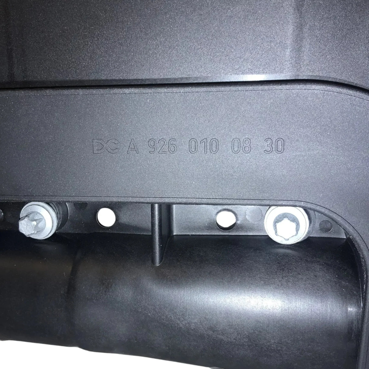 A9260100830 Detroit Diesel Cylinder Head Cover - Truck To Trailer