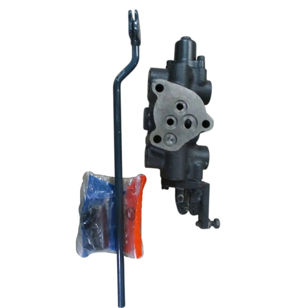 35219-36700 Kubota Hydraulic Control Valve And Lever - Truck To Trailer