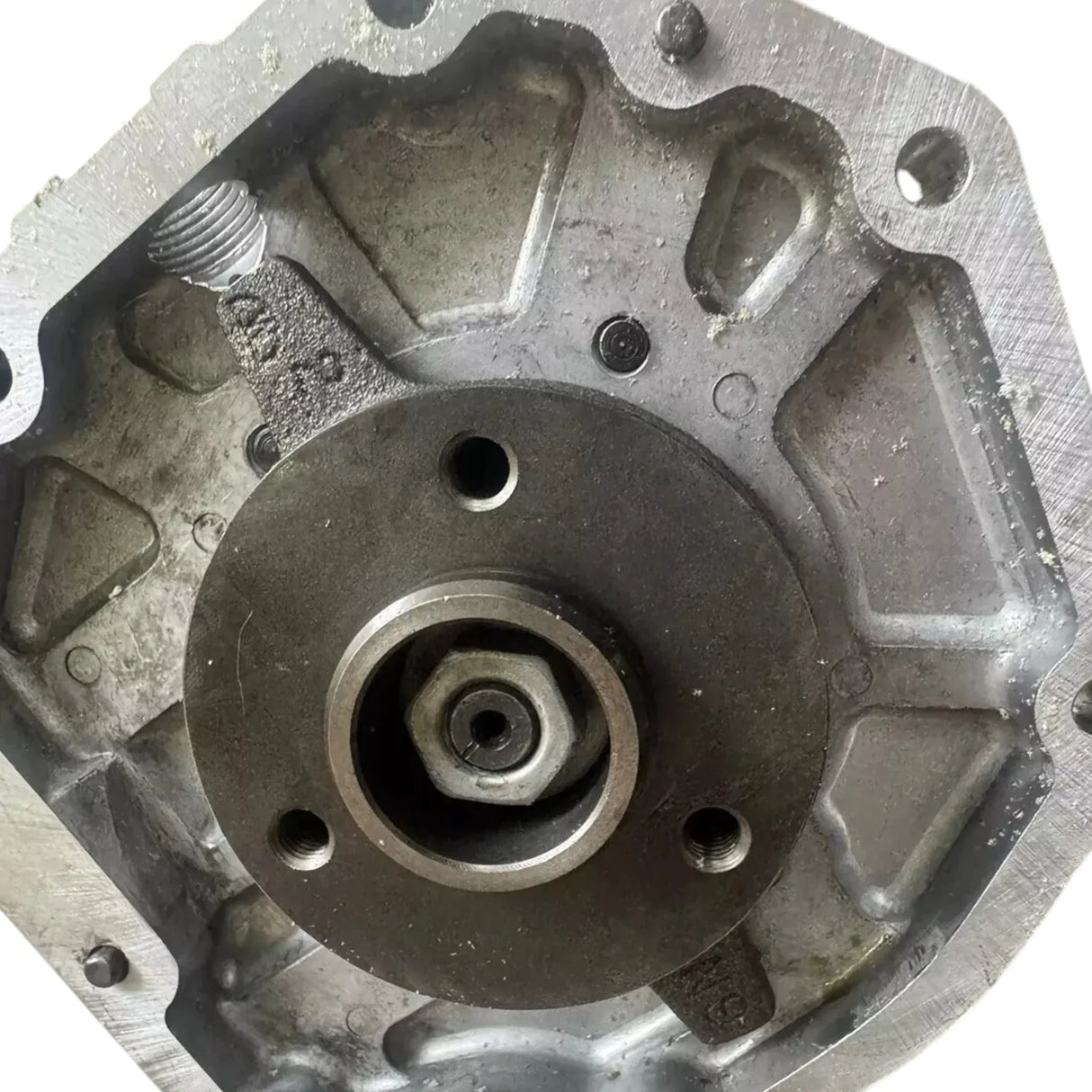 735379C91 Genuine International High Pressure Pump - Truck To Trailer