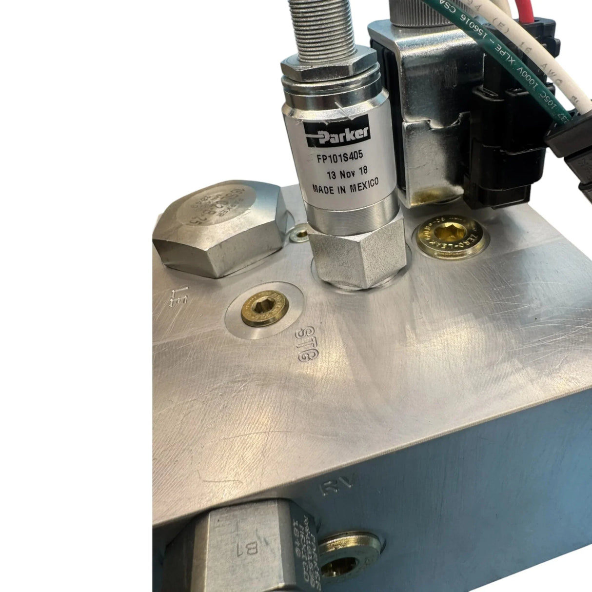 05-27618-000 Genuine Parker Hydraulic Control Manifold 12V - Truck To Trailer