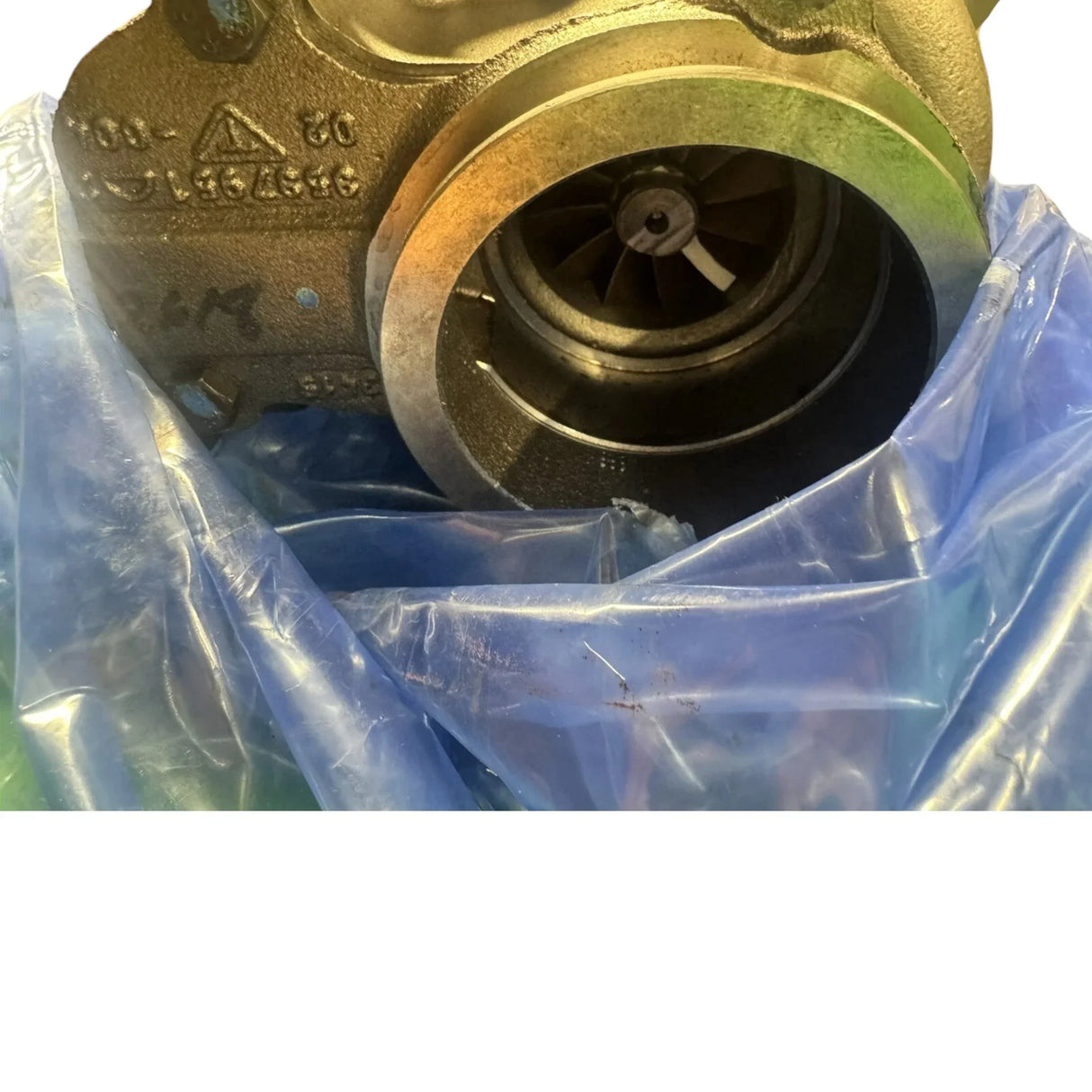 4027354 Genuine Cummins Turbocharger HX40W - Truck To Trailer