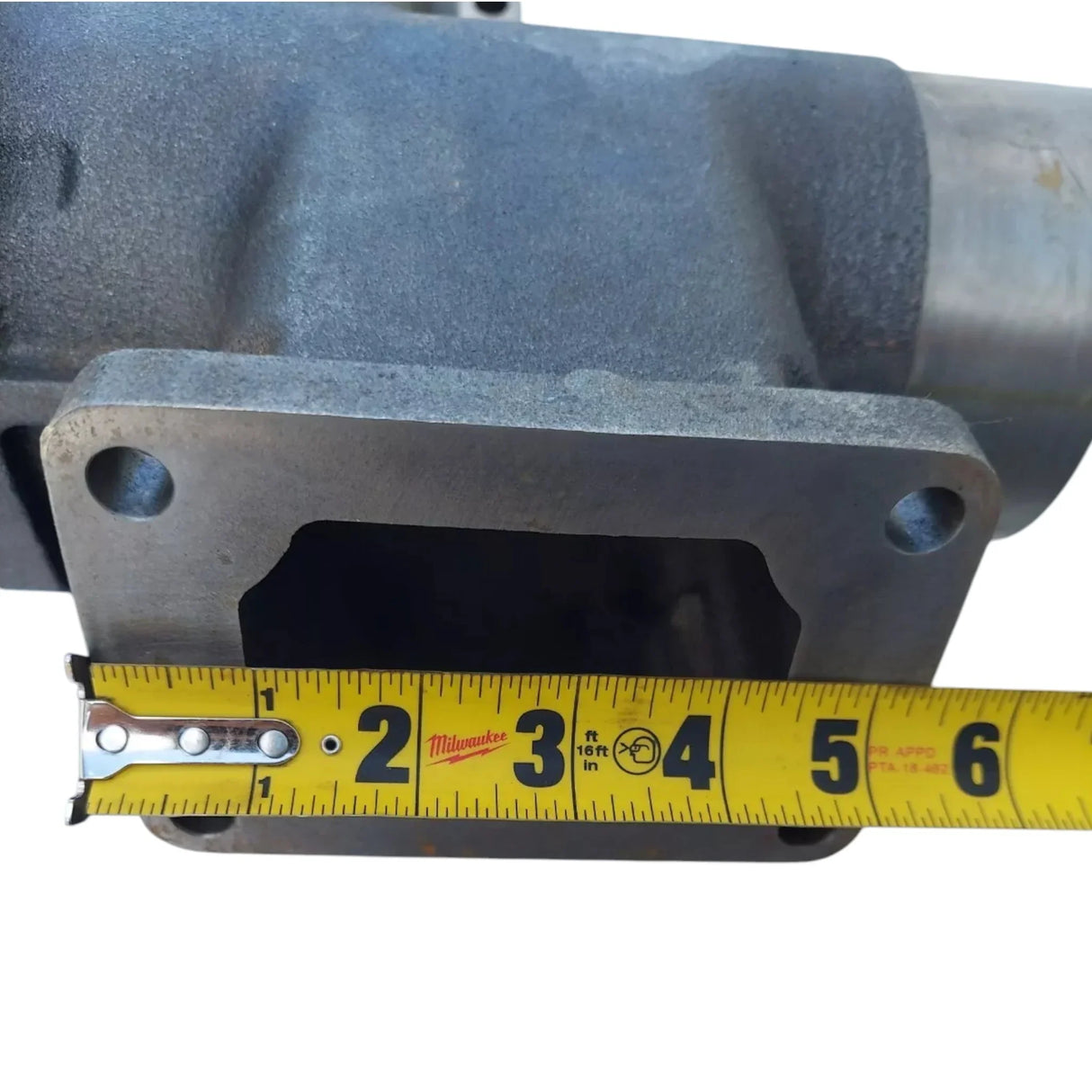 113-8175 Cat Exhaust Manifold - Truck To Trailer