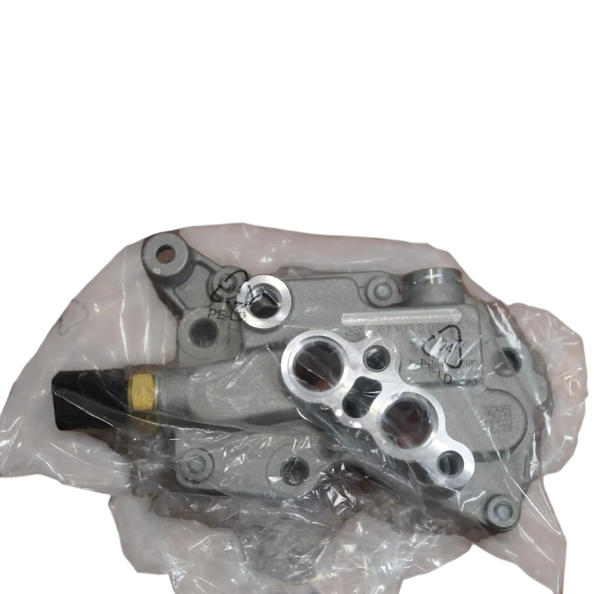 A4710780944 Genuine Detroit Diesel Fuel Pump Flange Assembly - Truck To Trailer