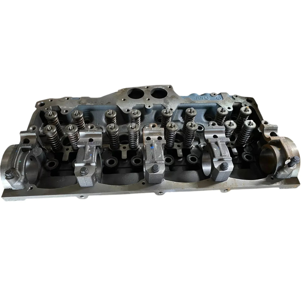 R23525568 Genuine Detroit Diesel Engine Cylinder Head - Truck To Trailer