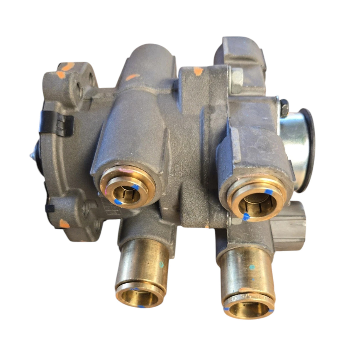 2506077C92 Genuine International Foot Brake Valve