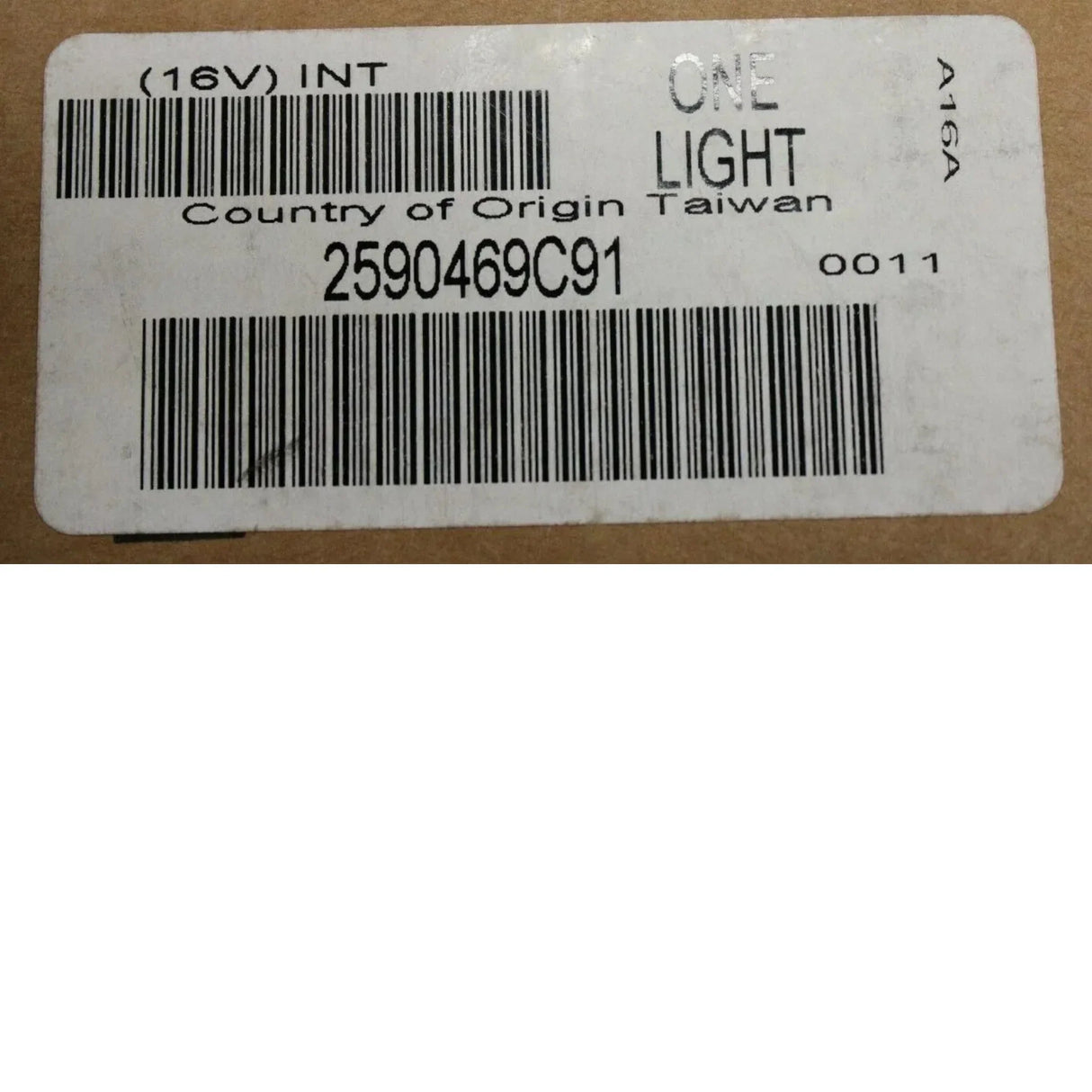 2590469C91 International Tail Light - Truck To Trailer