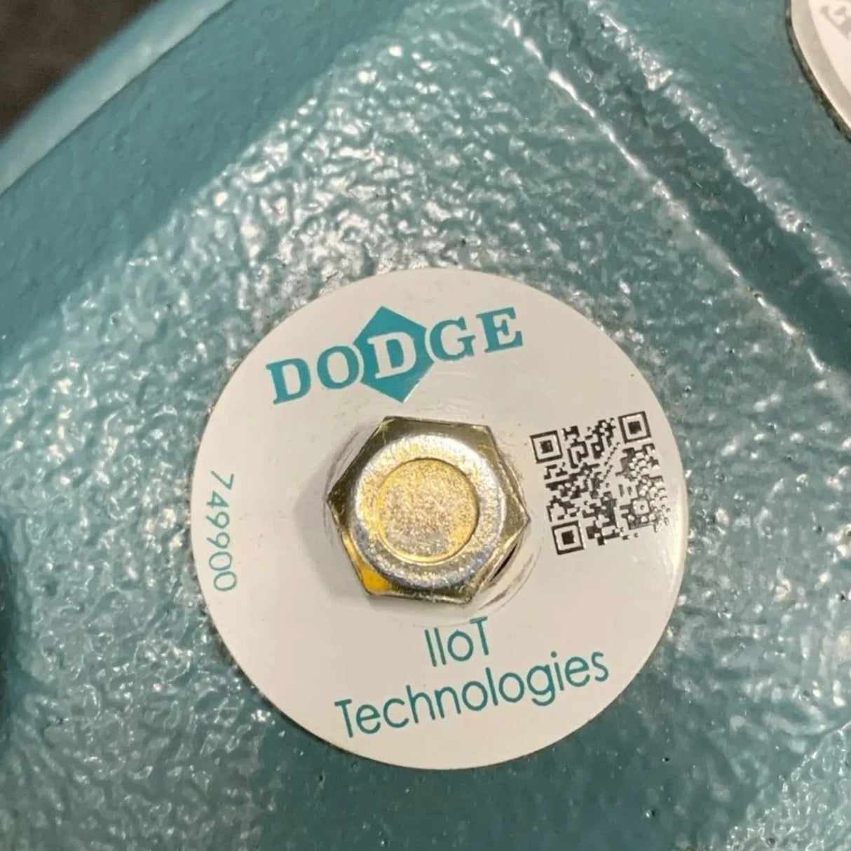 023205 Genuine Dodge Tapered Roller Bearing - Truck To Trailer