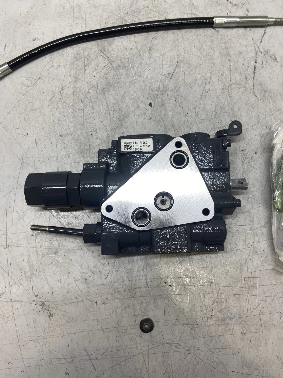 3S505-97811 Genuine Kubota Valve Kit