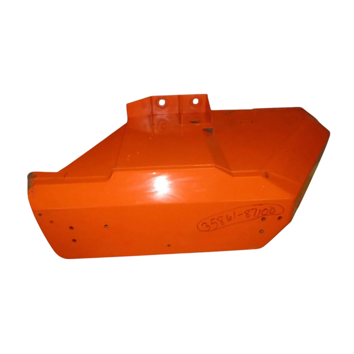 35861-87100 Kubota Tractor RH Fender M4950 M5950 M6950 - Truck To Trailer