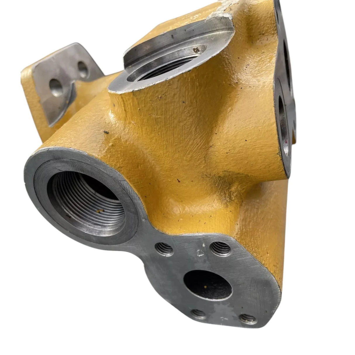 373-2960 Caterpillar Transmission Oil Manifold - Truck To Trailer