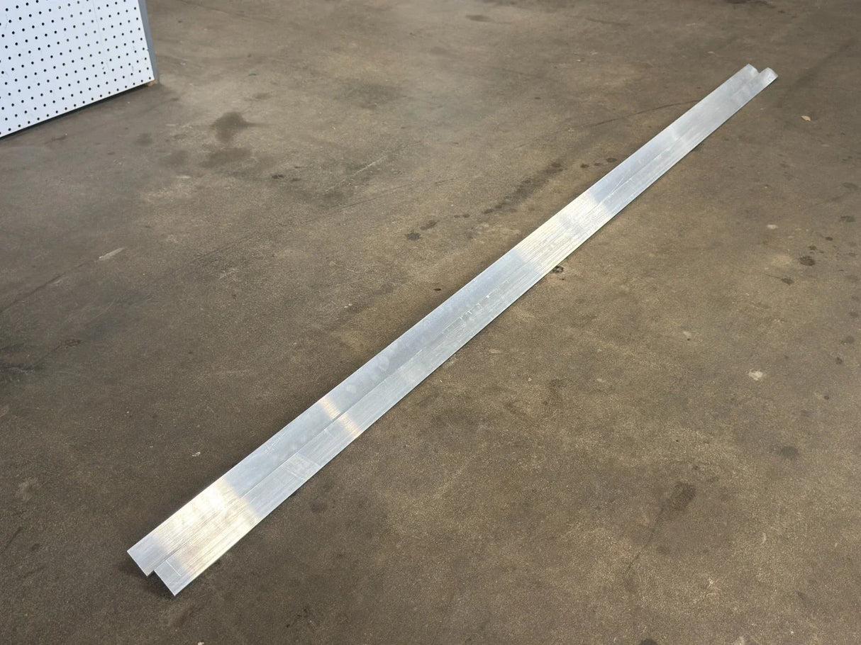 06002405-08188 Unbranded Aluminum Overlay - Truck To Trailer