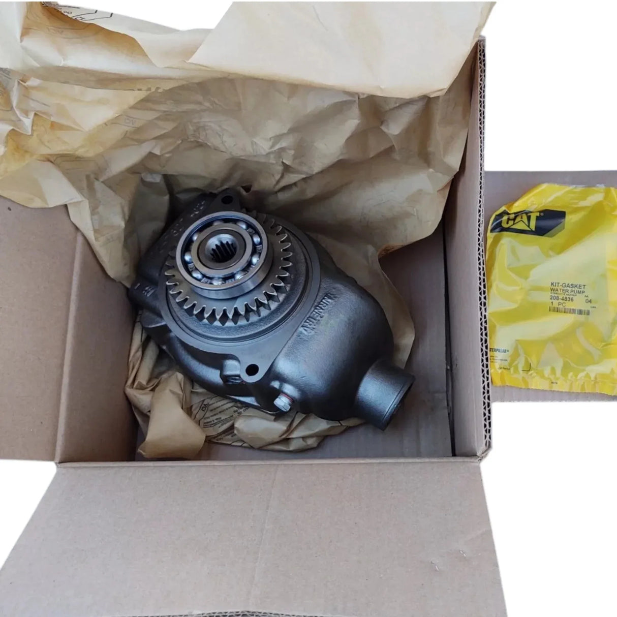 0R-1001 Caterpillar Reman Water Pump - Truck To Trailer