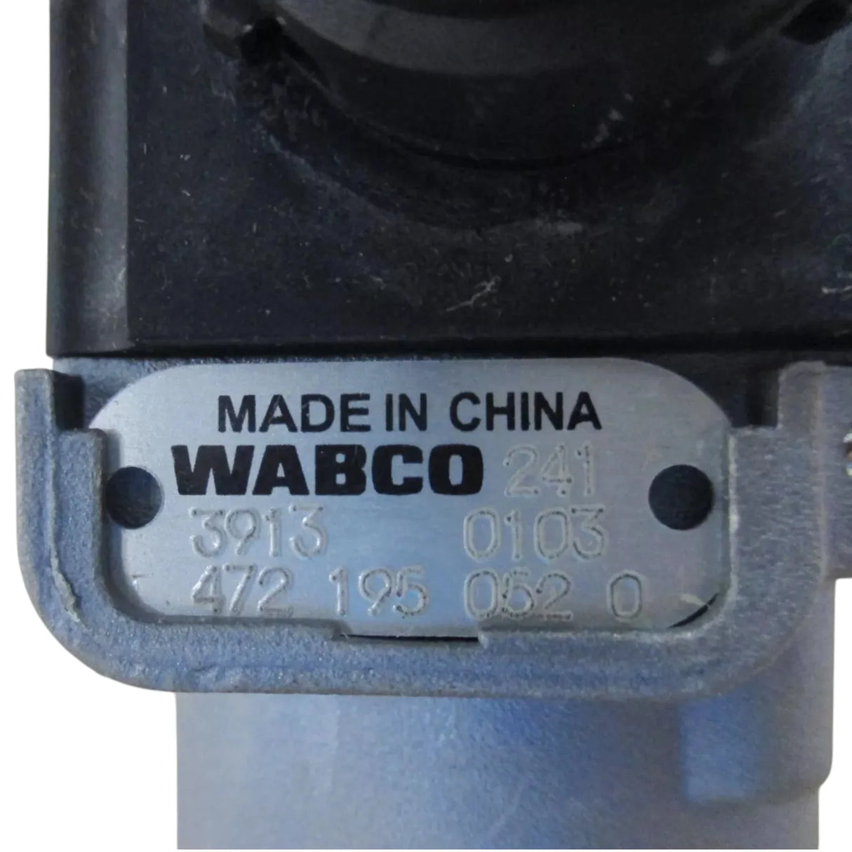 85129020 Genuine Mack Valve - Truck To Trailer