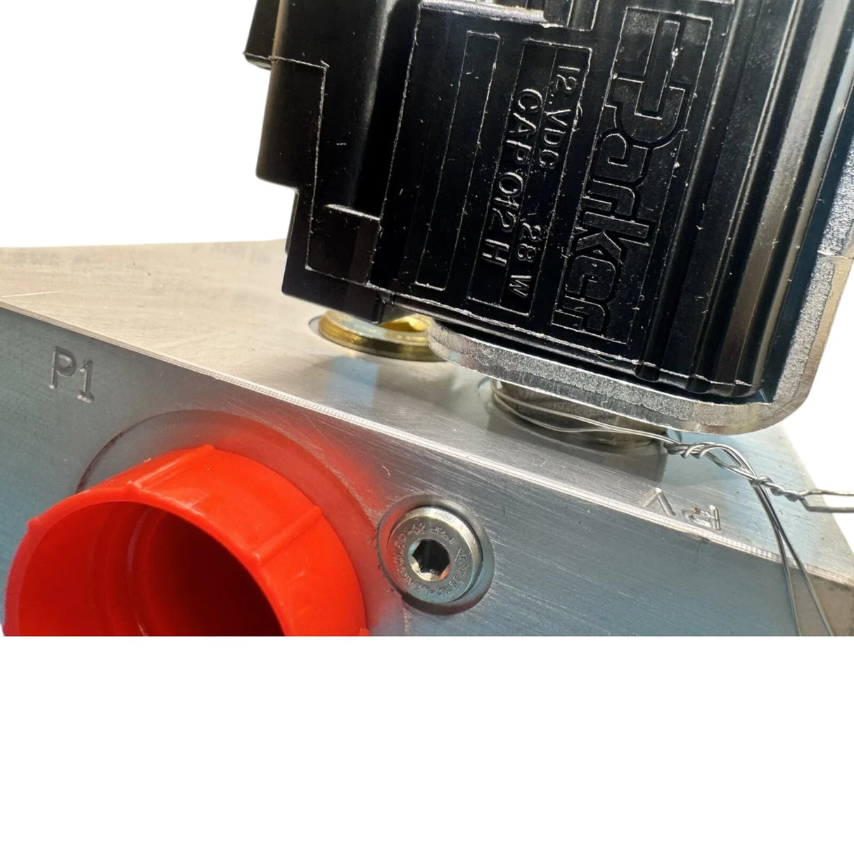 05-27618-000 Genuine Parker Hydraulic Control Manifold 12V - Truck To Trailer