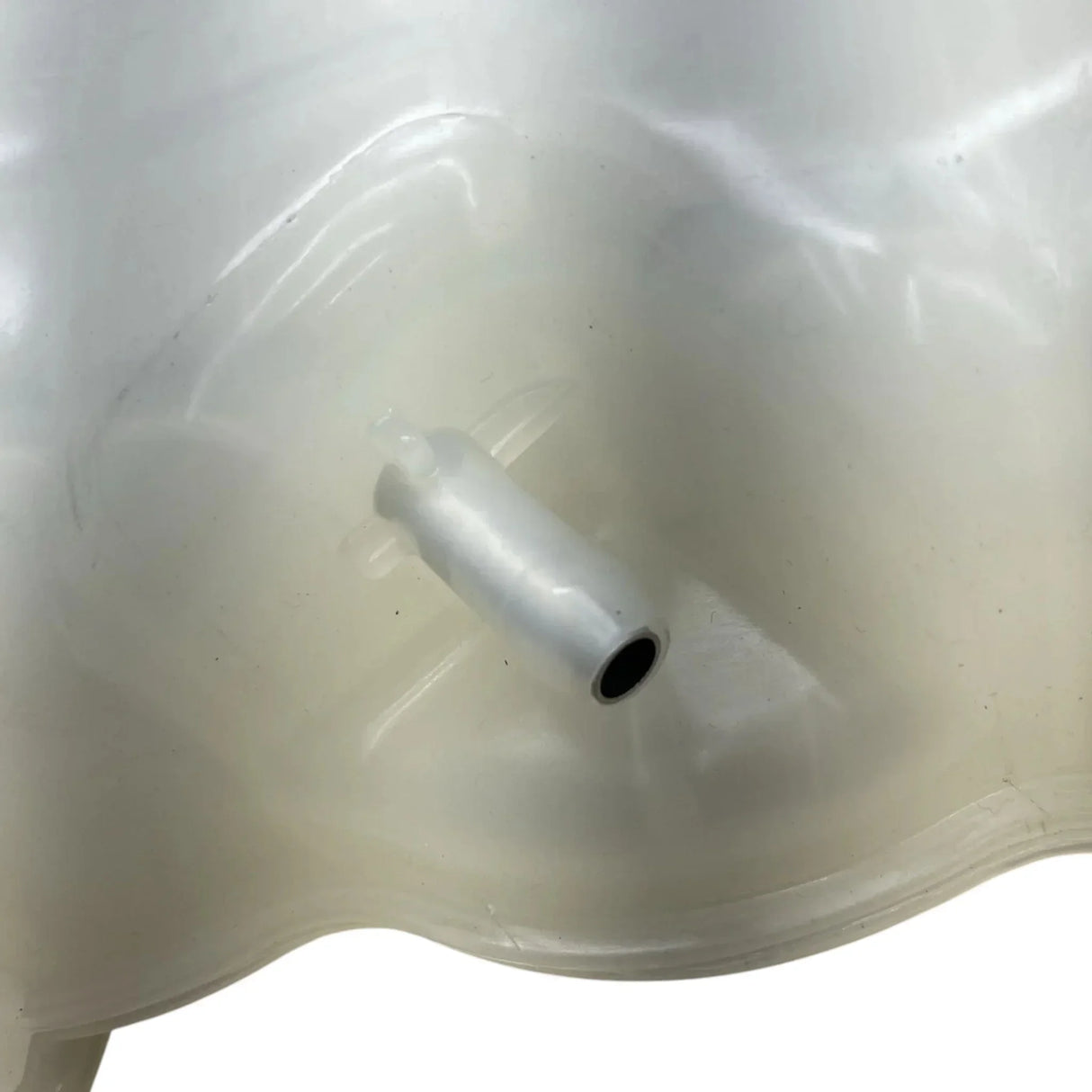 A0532836000 Genuine Freightliner Plastic Surge Tank Radiator Mounted - Truck To Trailer