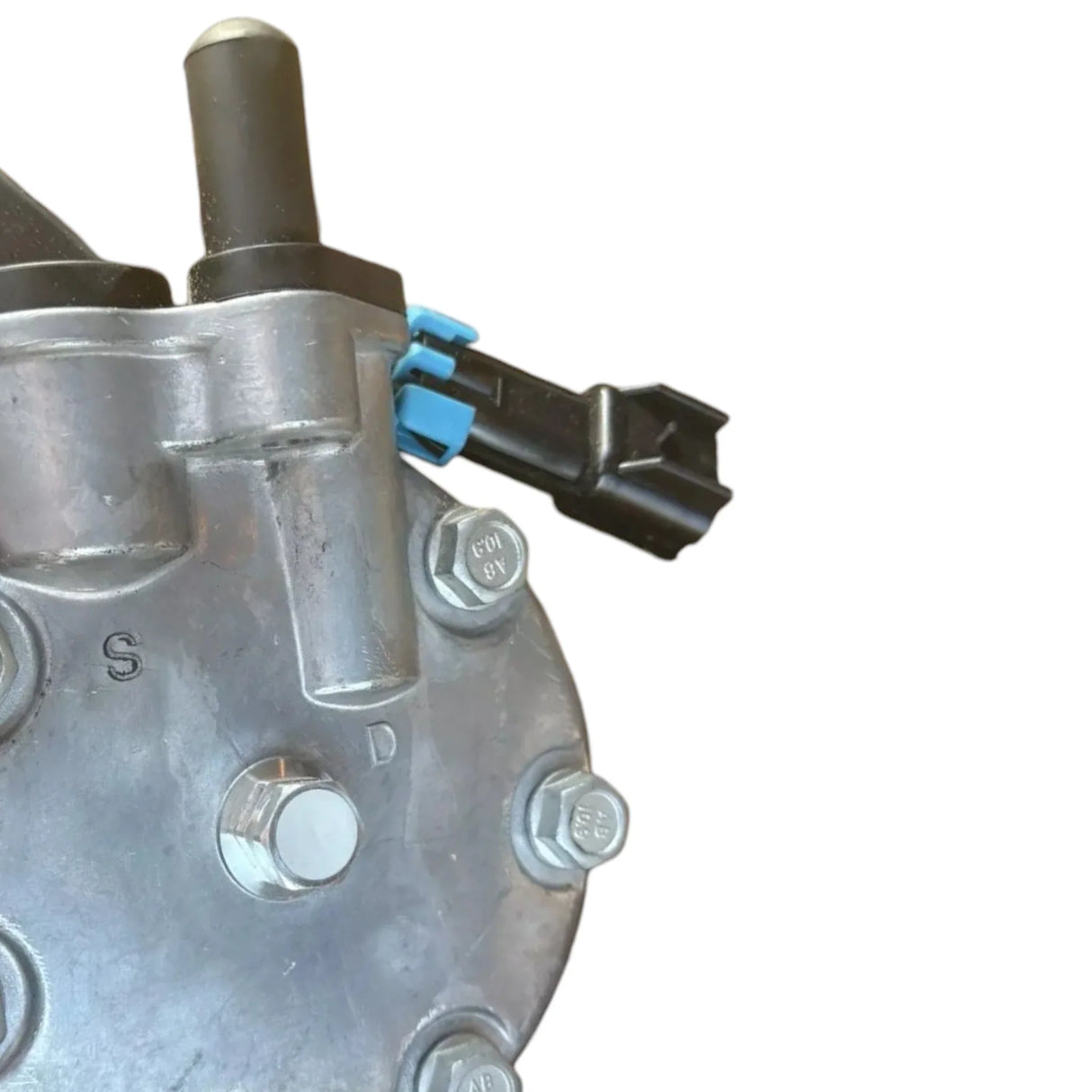 3863068C4 Genuine International A/C Compressor - Truck To Trailer