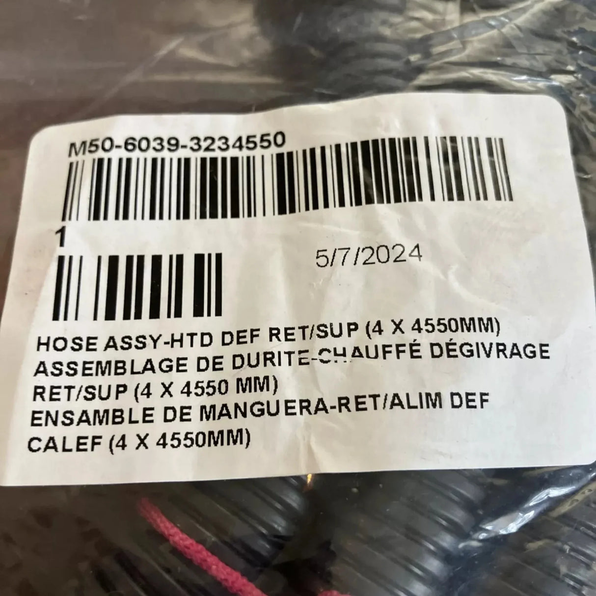 M50-6039-3234550 Genuine Paccar DEF Hose Assembly - Truck To Trailer